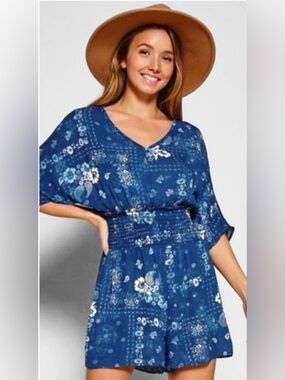 💙2️⃣LEFT💙Denim Blue Floral Paisley Cinched Waist Lightweight Breezy Romper